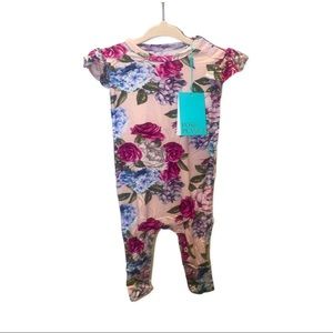 Ruffled romper posh peanut